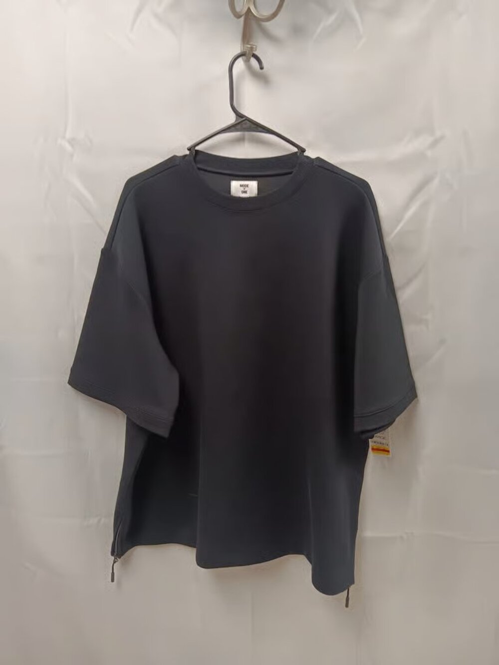 Mens Mode Of One T shirt Size L ORG $50 (RackT3)